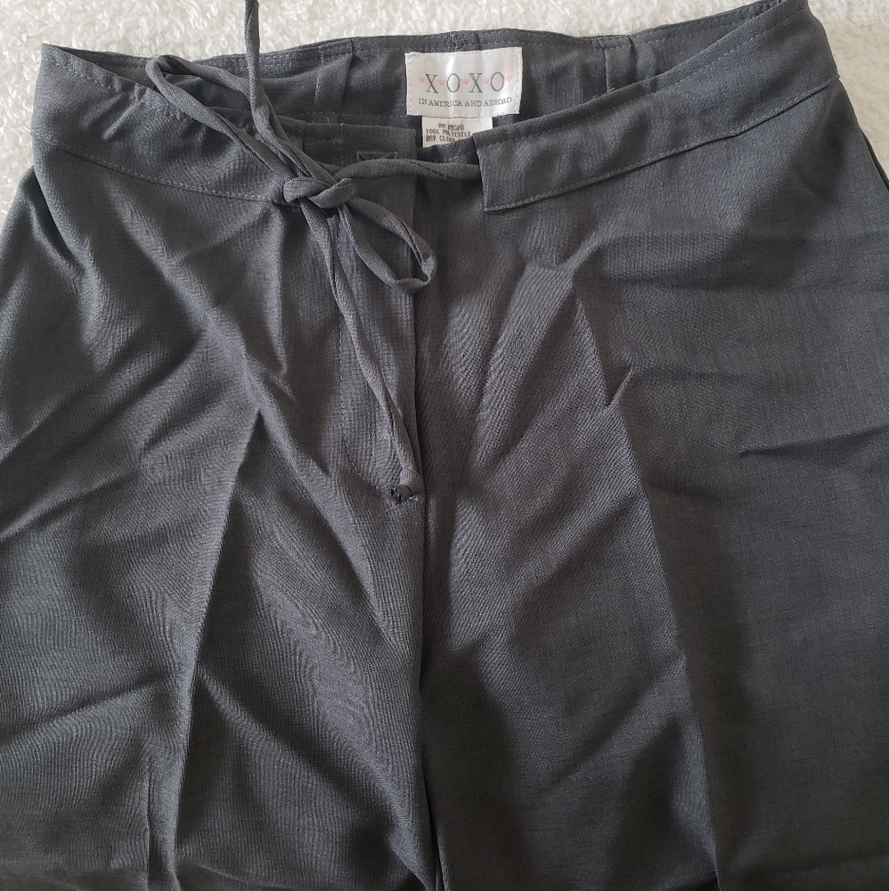 XOXO Gray tie front pants